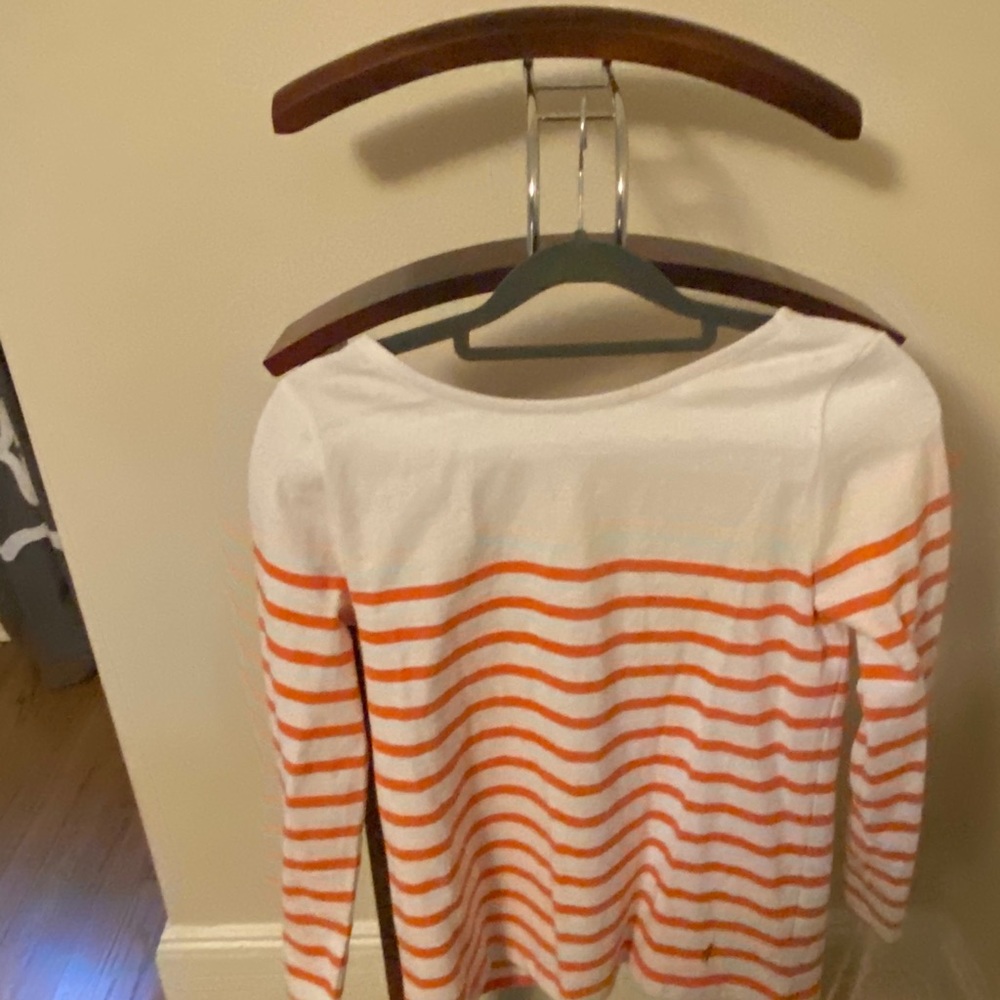 Juicy Couture top in white with salmon!!!